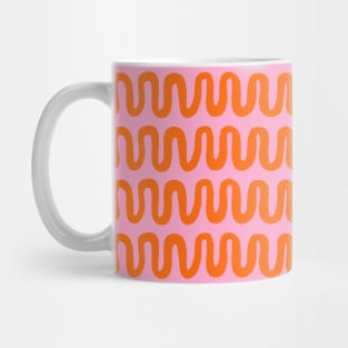 Squiggly Linear Pattern in Pink and Orange Stripes Mug